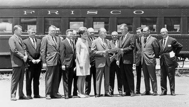 The presentation of Frisco Coach No. 1062